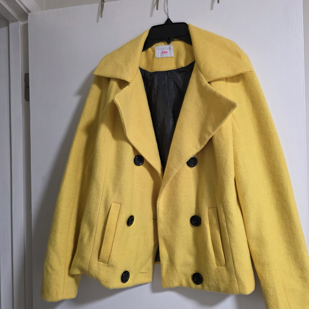 Chic Yellow Double-Breasted Pea Coat